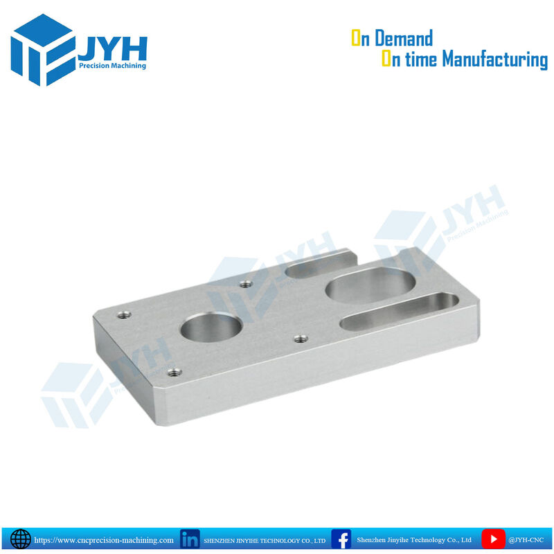 Anodisierte Aluminiumkomponenten aus Silber mit hochpräziser CNC-Bearbeitung zur Korrosionsbeständigkeit