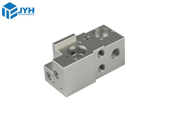 Anpassung von Aluminium-Stahl 5 Achsen CNC-Bearbeitung 0,001 mm Toleranz